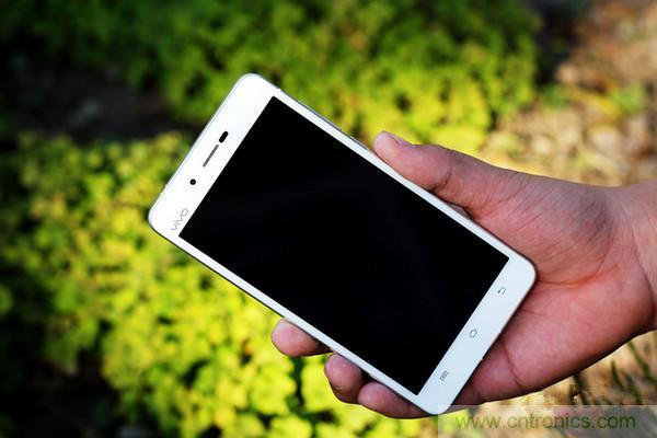 有圖有真相！暴拆VIVO X5 MAX,揭秘“最薄之謎”