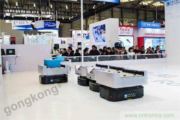 2019慕尼黑上海電子生產(chǎn)設(shè)備展,仙知機器人賦能電子制造物流智能化! 2019慕尼黑上海電子生產(chǎn)設(shè)備展,仙知機器人賦能電子制造物流智能化!